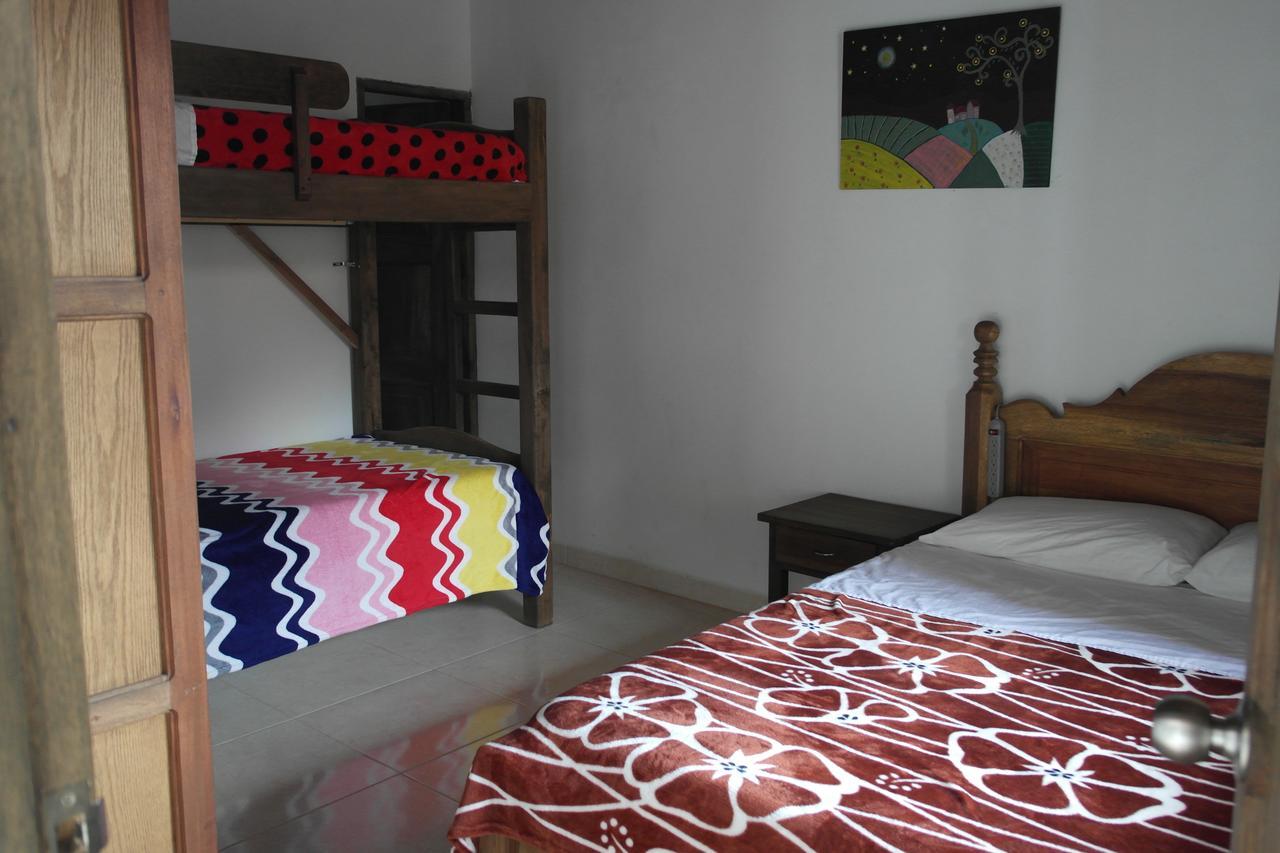 Sergeant Pepper'S Hostel 贾丁 外观 照片