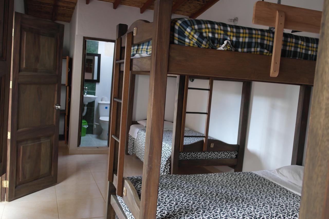 Sergeant Pepper'S Hostel 贾丁 外观 照片